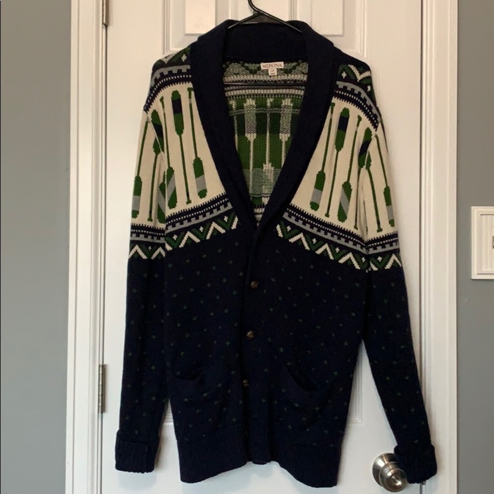 Men’s cardigan with boating details